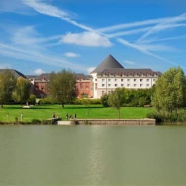 Grand Magic Hotel (ex Magic Circus)